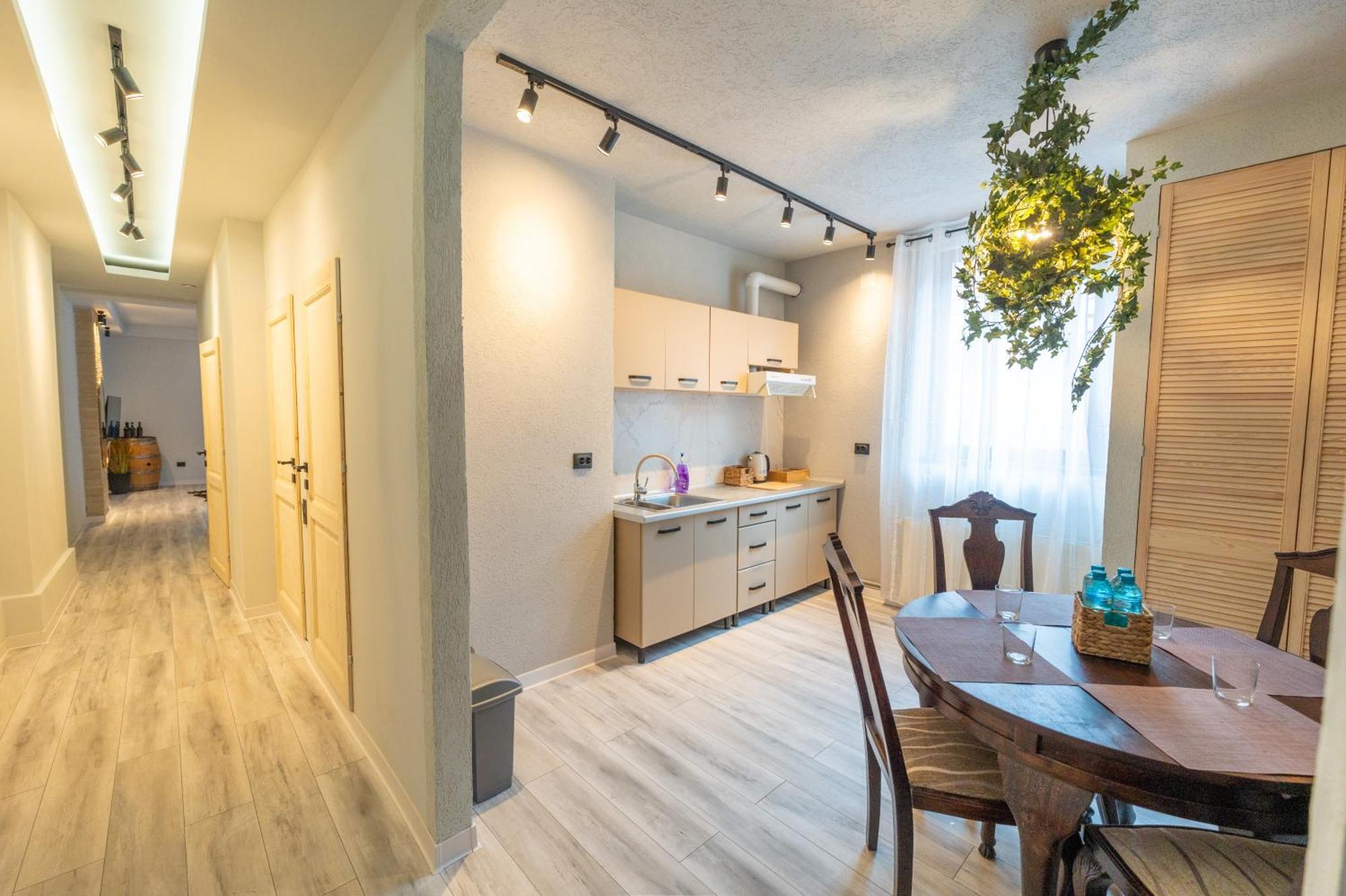 Barrique Apartament Брашов Экстерьер фото